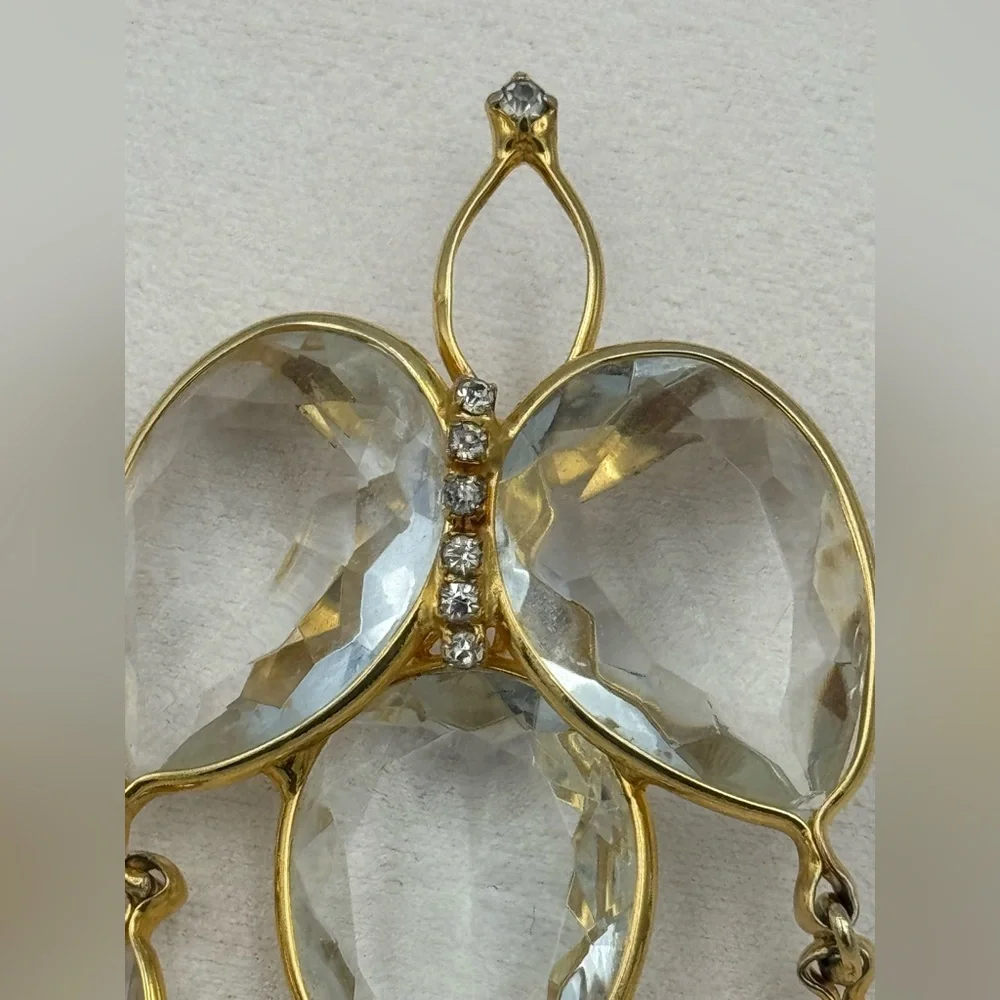 Vintage 1970s Goldtone Clear Crystal‎ Chandelier Brooch Pin Statement